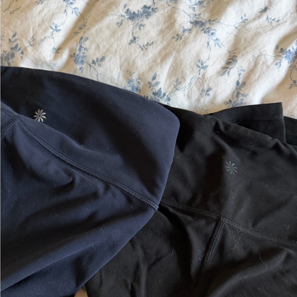 Athleta Navy and Black Elation Capri Leggings